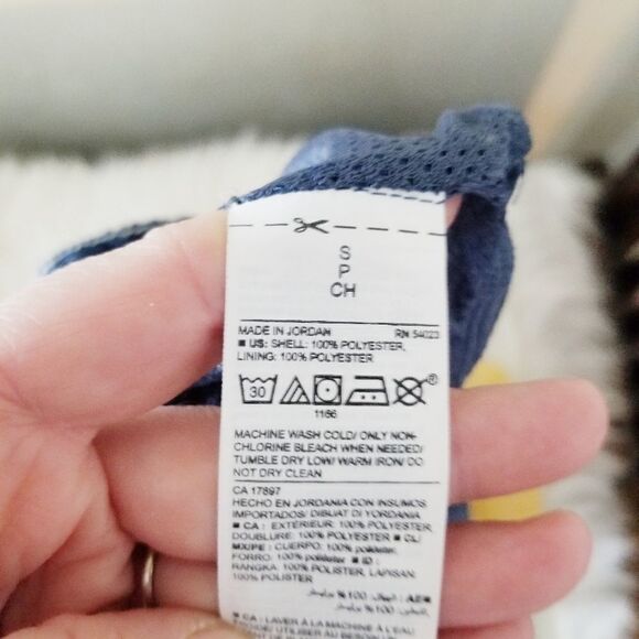 Old Navy swim trunks - Picture 4 of 5